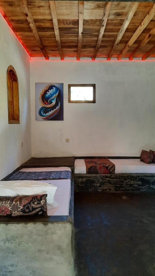 Rumah Nalu Surf Camp Krui エクステリア 写真