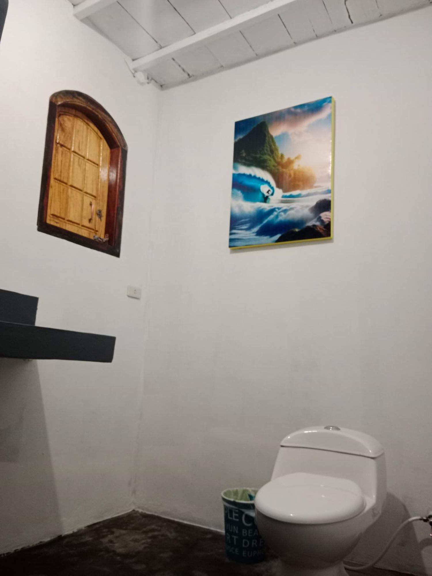 Rumah Nalu Surf Camp Krui エクステリア 写真