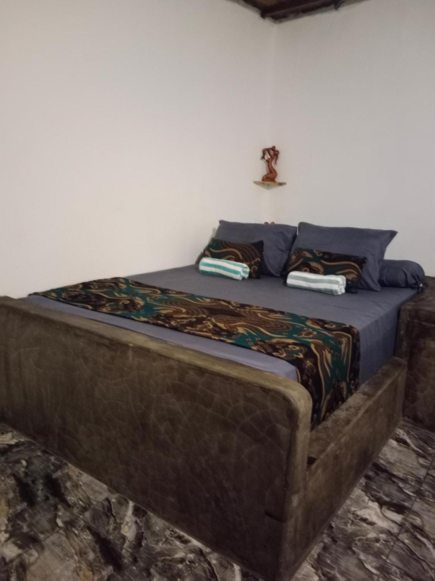 Rumah Nalu Surf Camp Krui エクステリア 写真